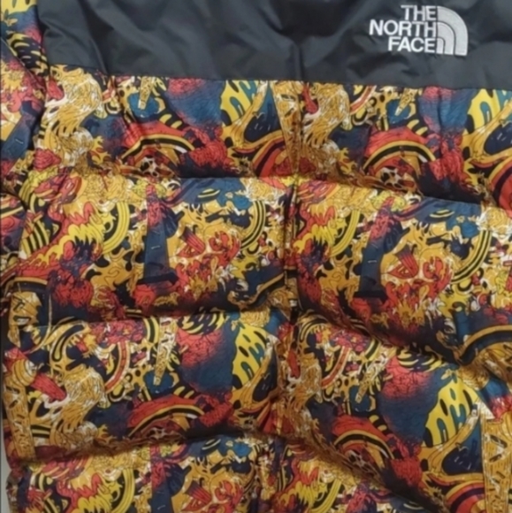 The North Face 1992 Nuptse Puffer Jacket Yellow Leopard Genesis RARE NWT - Picture 4 of 8